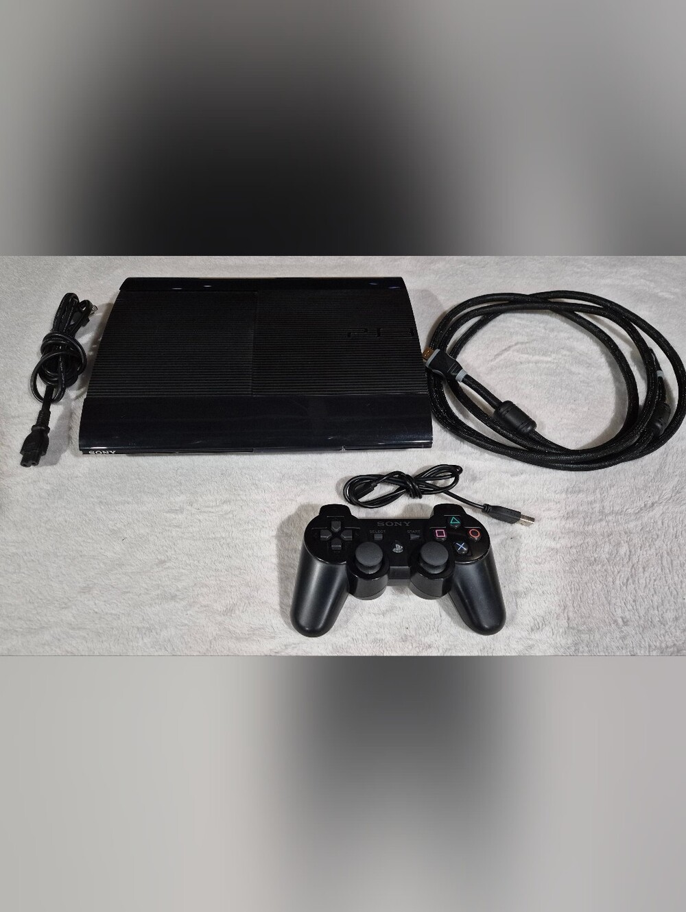 Sony PS3 500GB Super Slim Console with Original Playstation 3 Controller + Cords